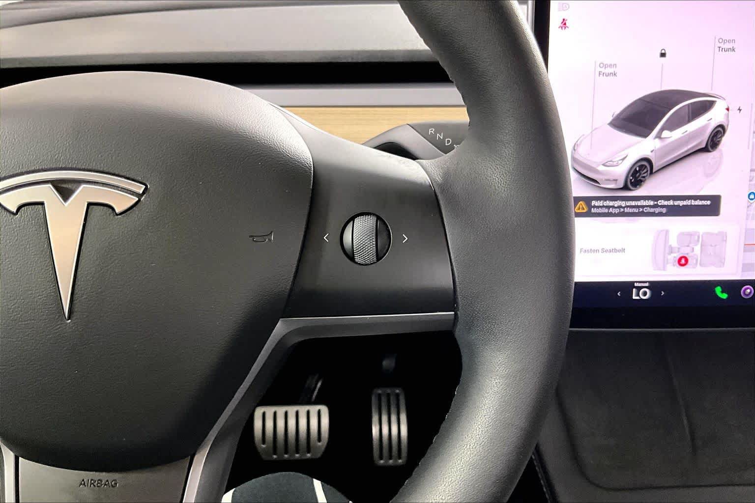 Used 2022 Tesla Model Y Performance AWD/4WD image 23