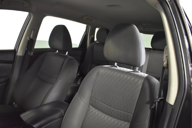 Used 2020 Nissan Rogue S w/ Special Edition Package AWD/4WD image 11