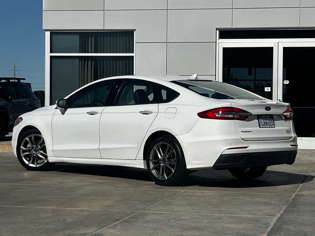 Used 2020 Ford Fusion SEL FWD image 6