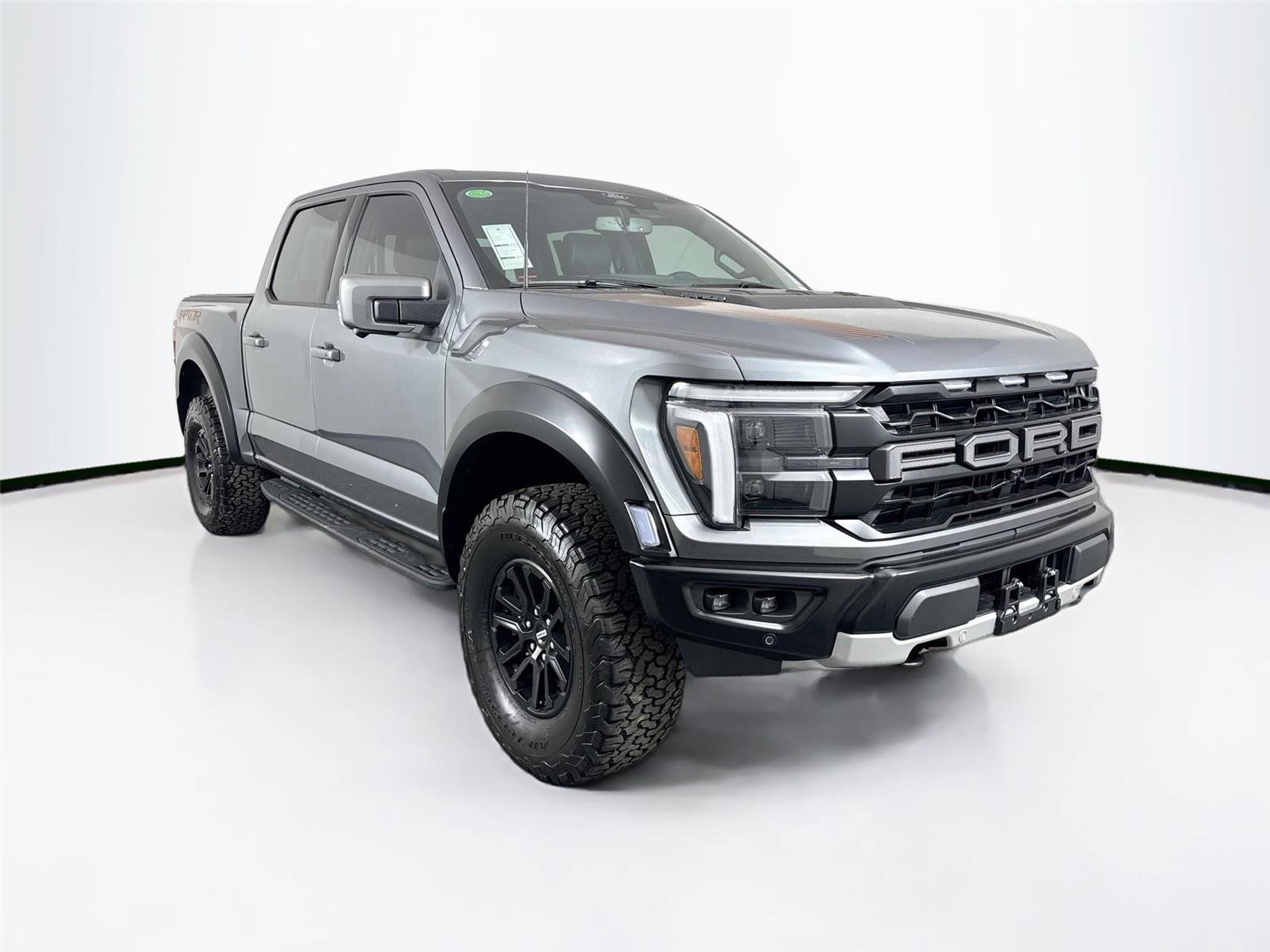 Used 2025 Ford F150 Raptor image 10