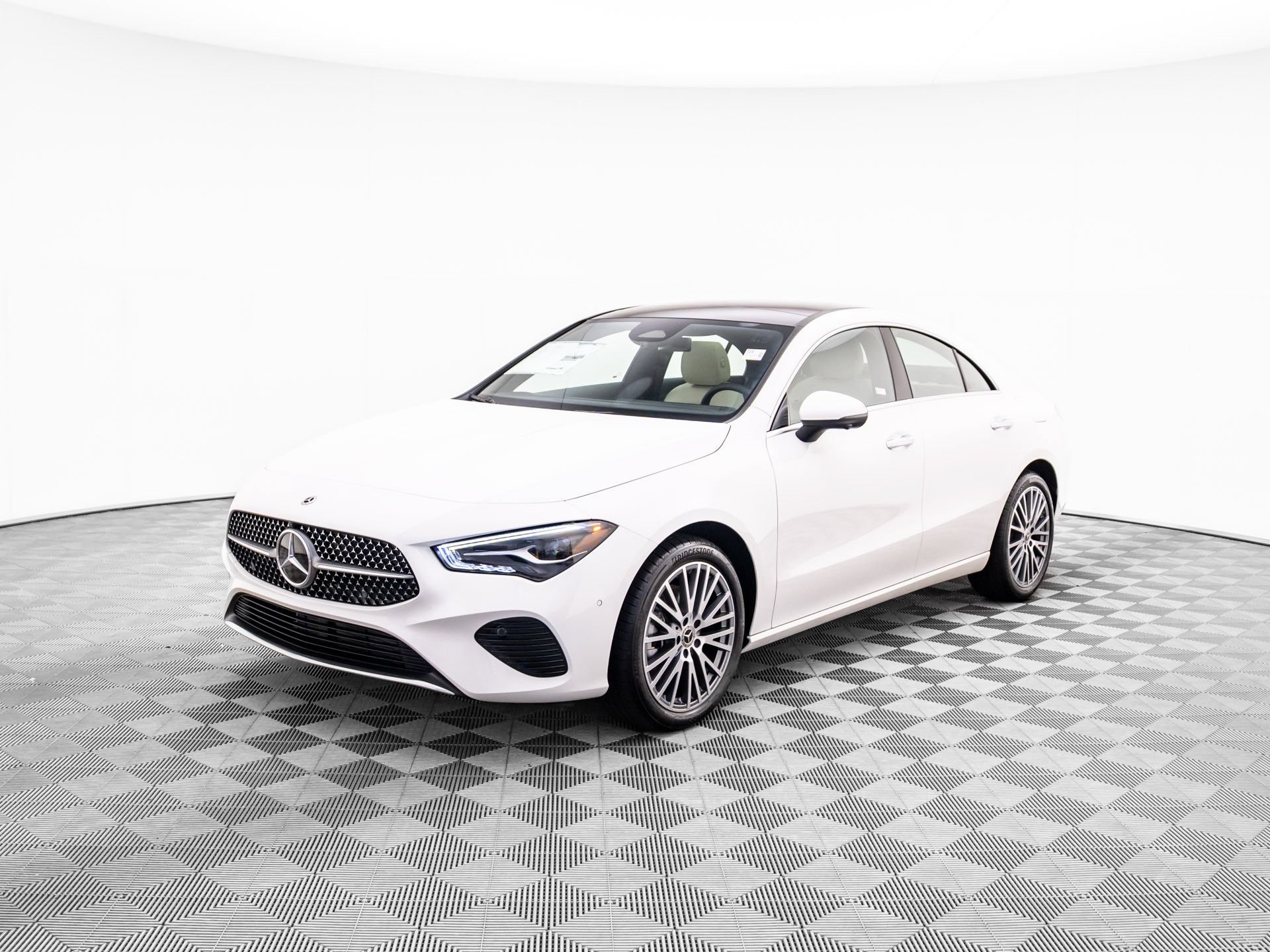 New 2026 Mercedes-Benz CLA 250 4MATIC image 1