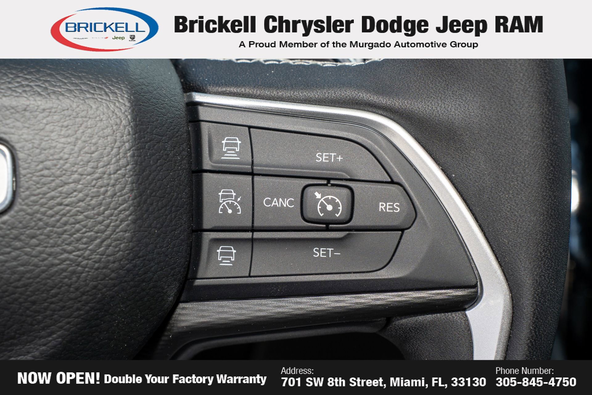 New 2025 Jeep Grand Cherokee Laredo X w/ Luxury Tech Group I image 32