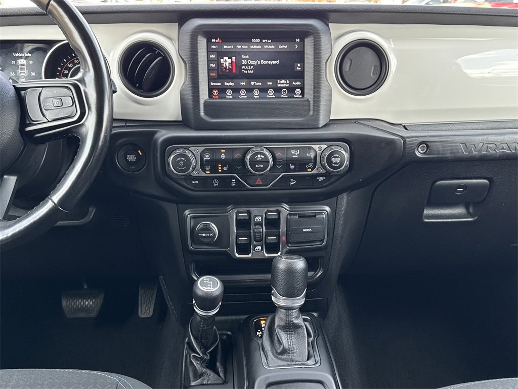 Used 2021 Jeep Wrangler Unlimited Islander image 10