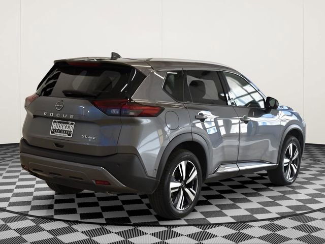 Used 2023 Nissan Rogue SL w/ SL Premium Package image 4