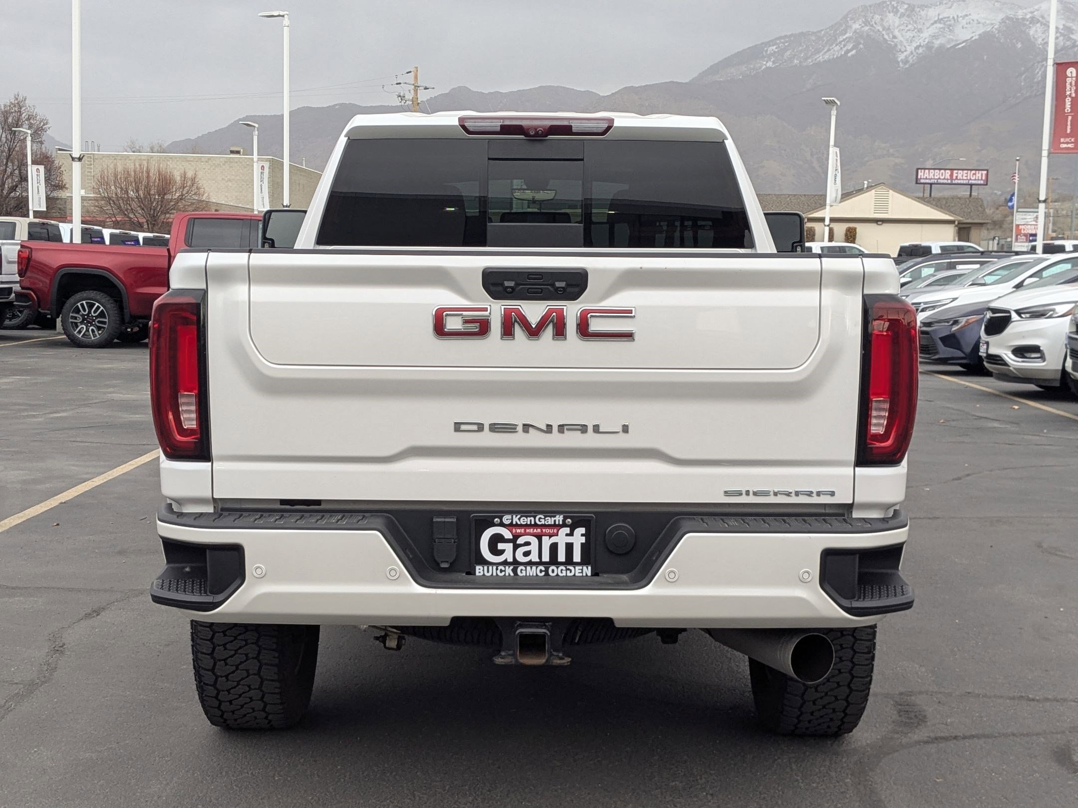 Used 2022 GMC Sierra 3500 Denali w/ Denali Ultimate Package image 4