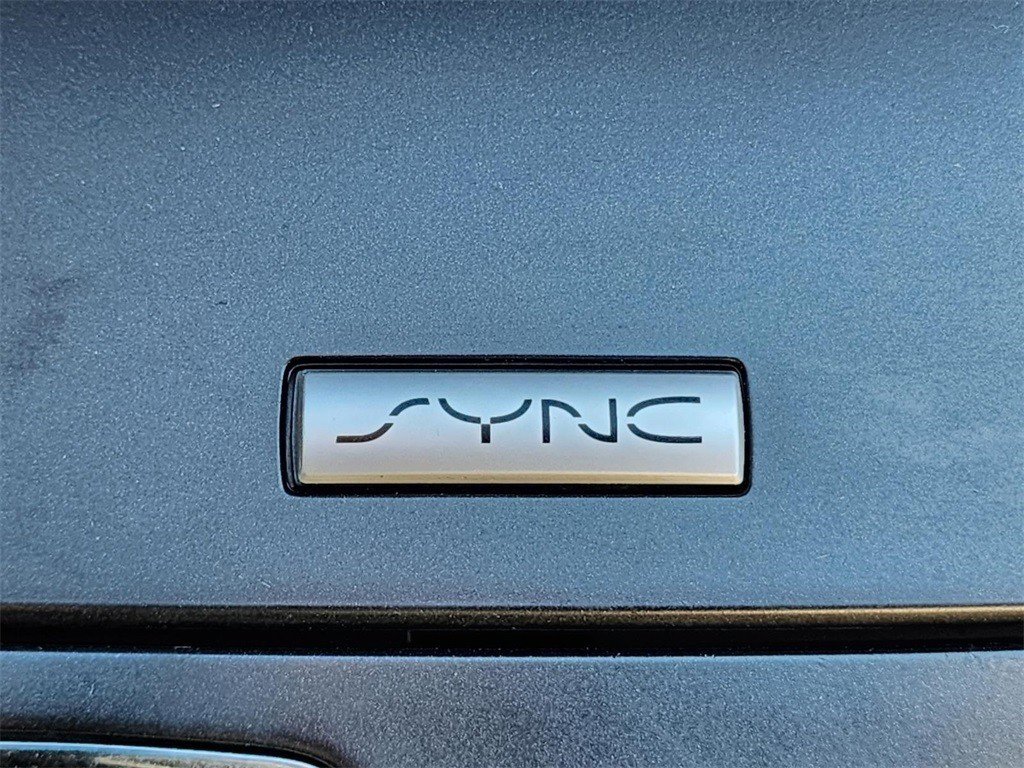 Used 2017 Ford Explorer XLT w/ Equipment Group 202A image 34