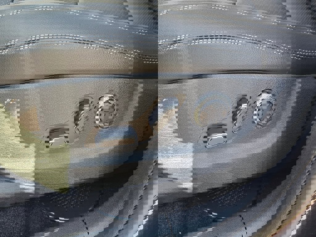 New 2026 Genesis GV70 2.5T image 31