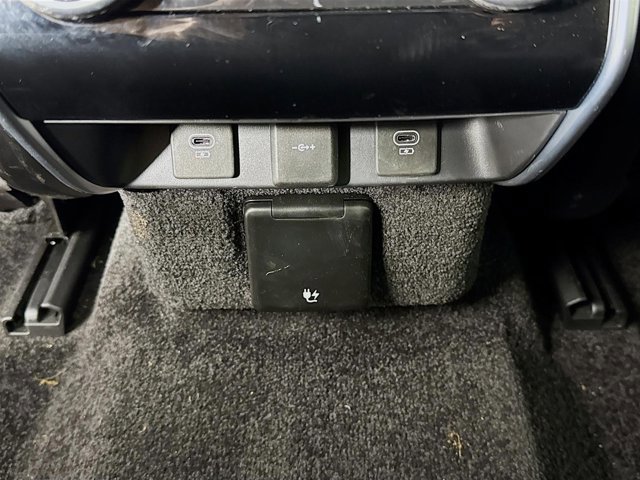 Certified 2025 Land Rover Range Rover Autobiography image 28