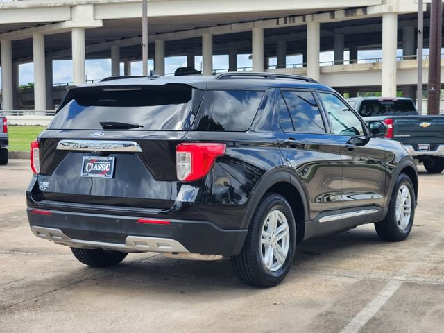 Used 2022 Ford Explorer XLT w/ Equipment Group 202A RWD image 7