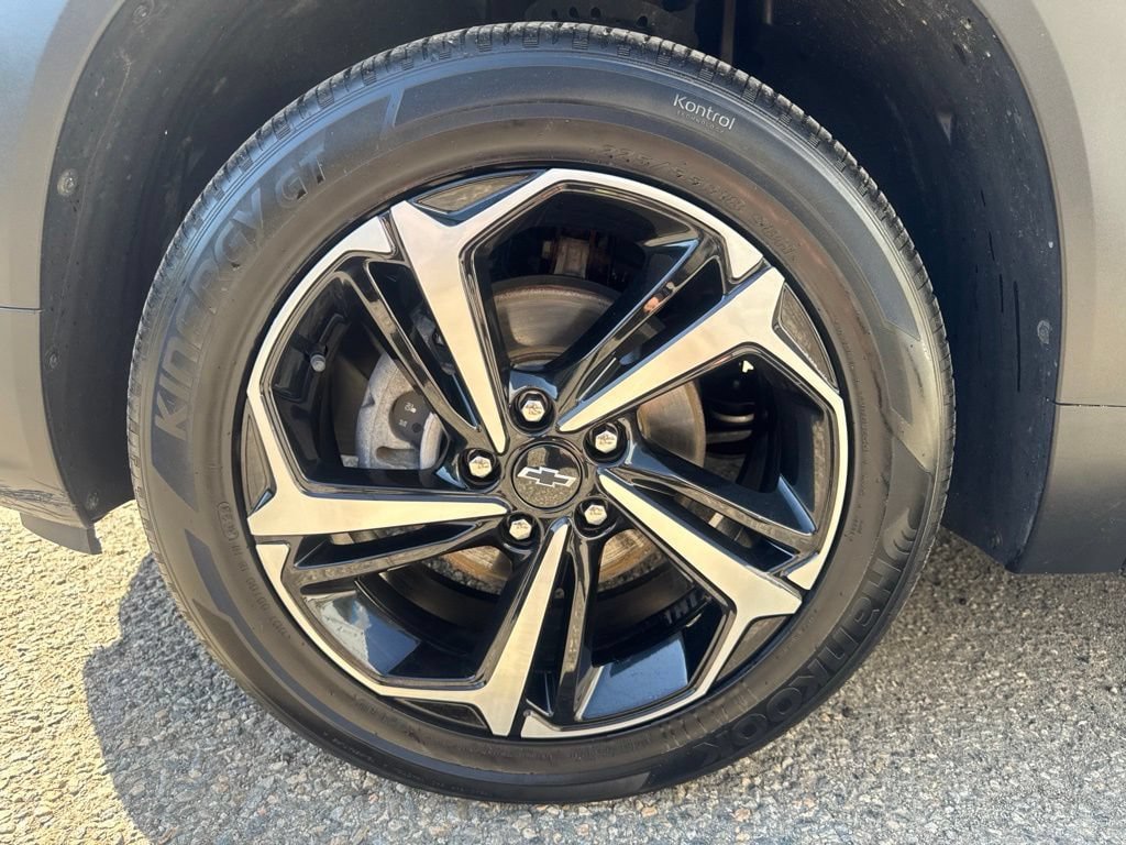Used 2022 Chevrolet TrailBlazer RS AWD/4WD image 11