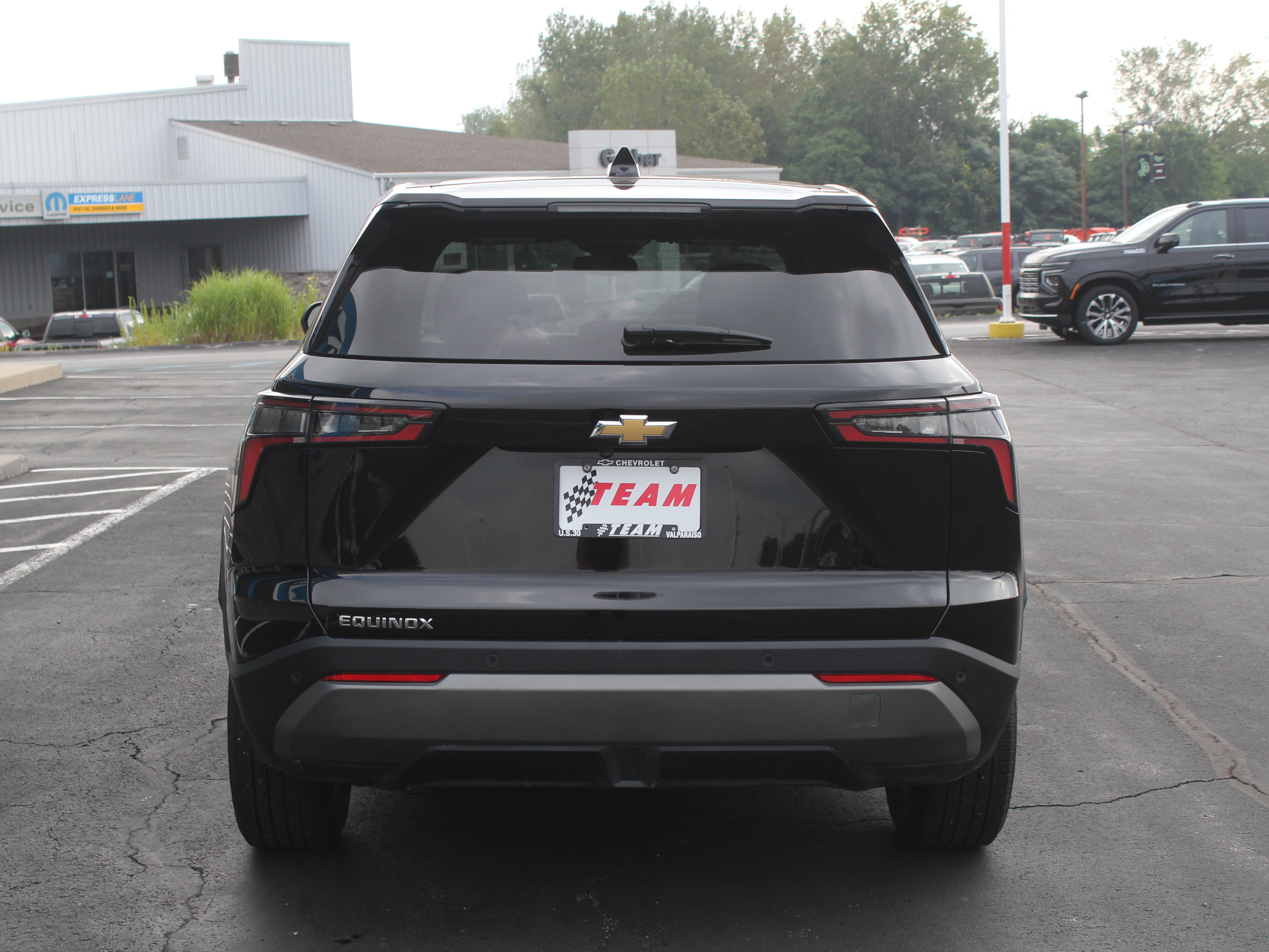 Used 2026 Chevrolet Equinox LT FWD image 7
