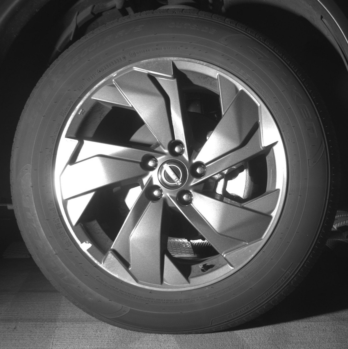 Used 2025 Nissan Rogue SV image 13