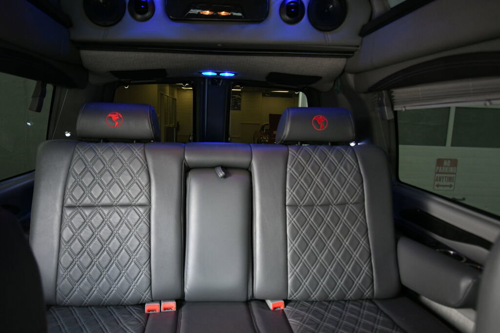 Used 2023 Chevrolet Express 2500 Work Van image 19