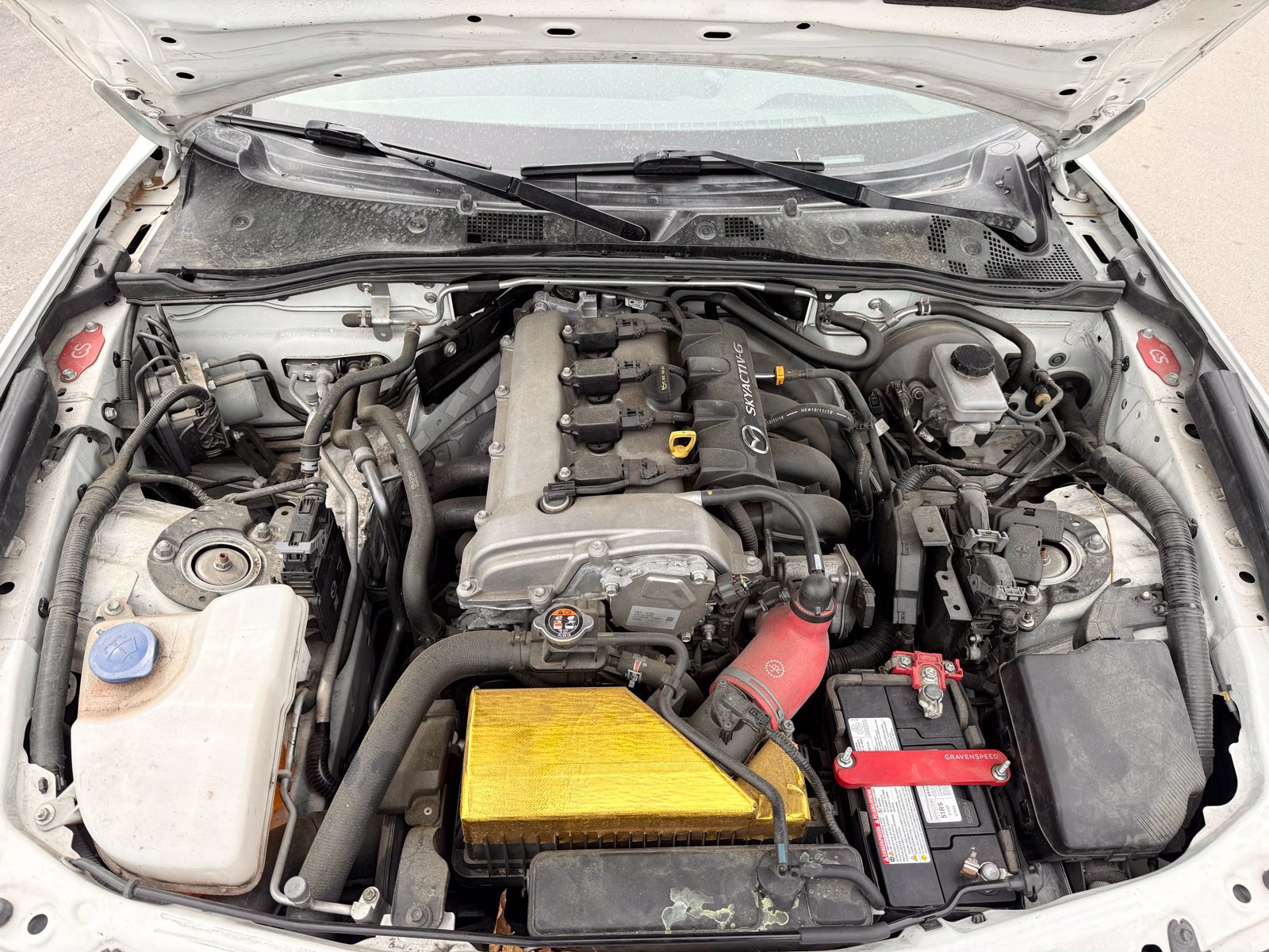 Used 2020 MAZDA MX-5 Miata Sport RWD image 41