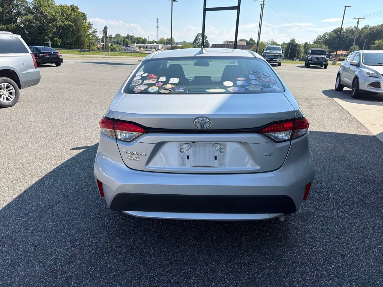 Used 2022 Toyota Corolla LE FWD image 8