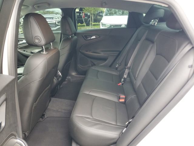 Used 2019 Chevrolet Malibu LT w/ Leather Package FWD image 11