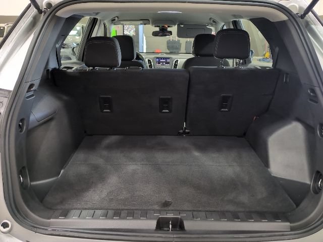 Used 2022 Chevrolet Equinox LS FWD image 17