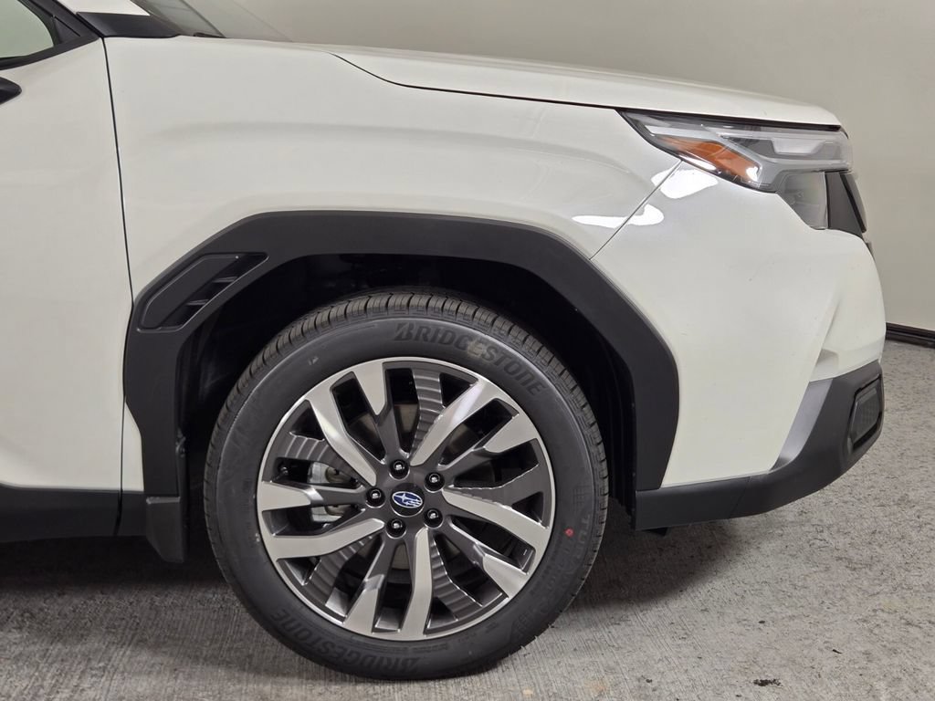 New 2026 Subaru Forester Touring AWD/4WD image 7