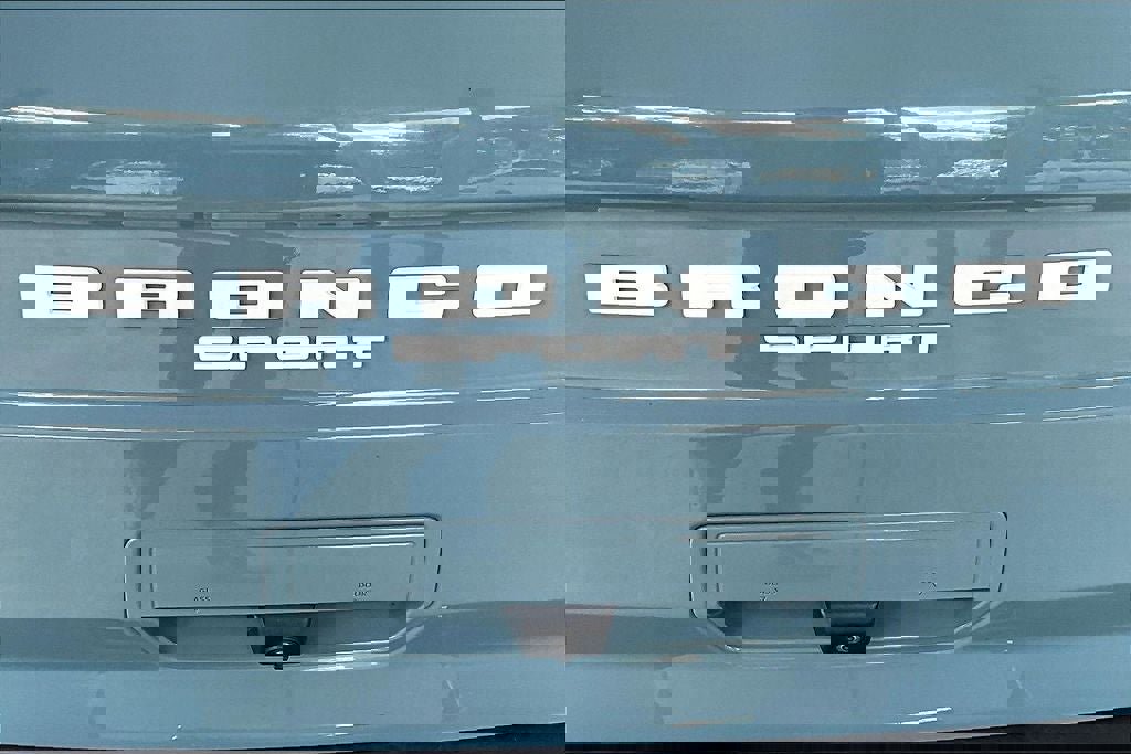 Used 2022 Ford Bronco Sport Outer Banks w/ Tech Package image 7