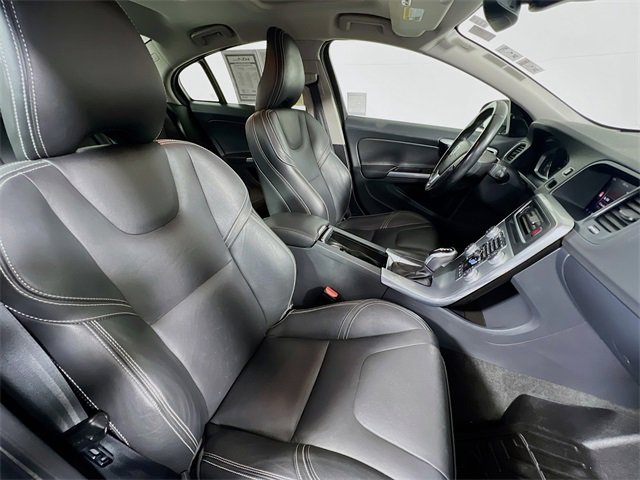Used 2018 Volvo S60 T5 Dynamic w/ Vision Package image 28