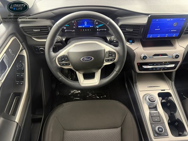 Used 2023 Ford Explorer XLT AWD/4WD image 24