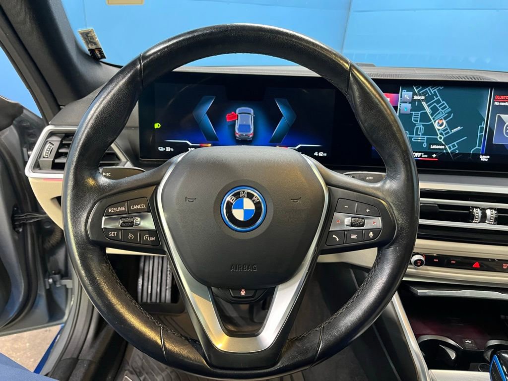 Used 2023 BMW i4 eDrive40 w/ Premium Package image 6