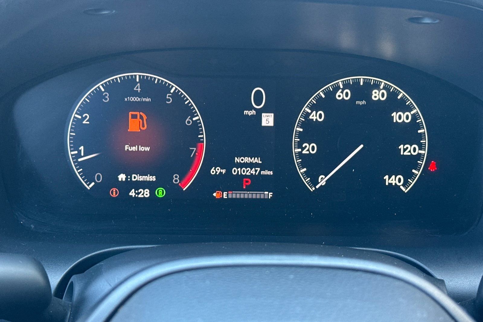 Used 2024 Honda HR-V LX image 30