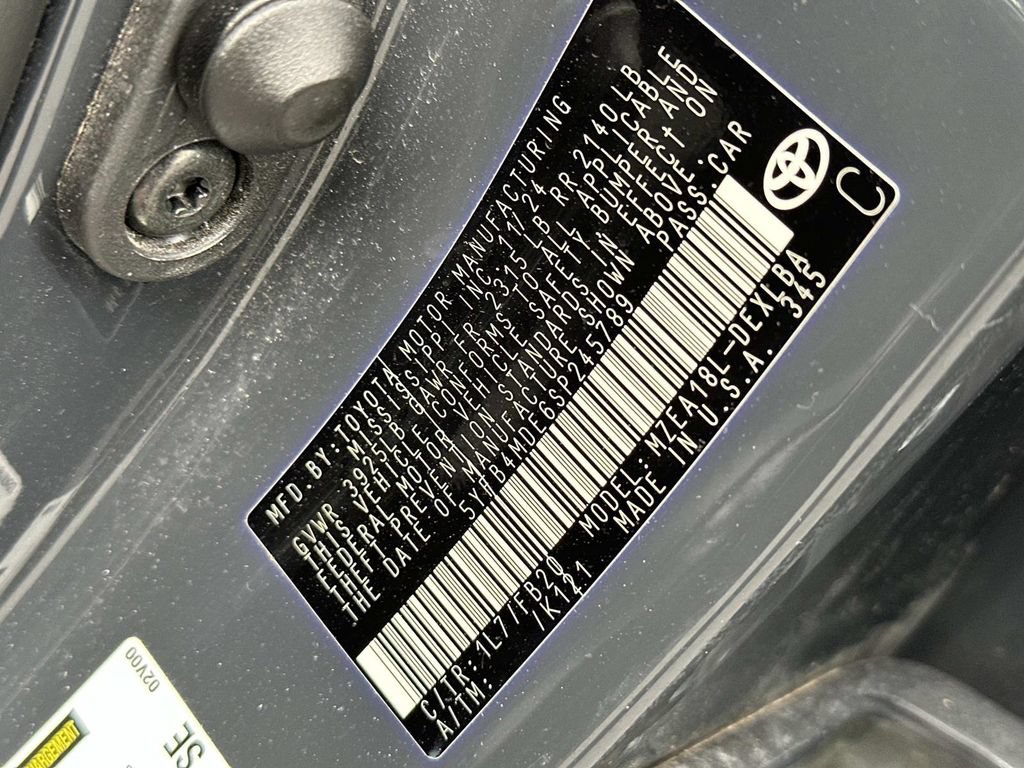 Used 2025 Toyota Corolla LE FWD image 18