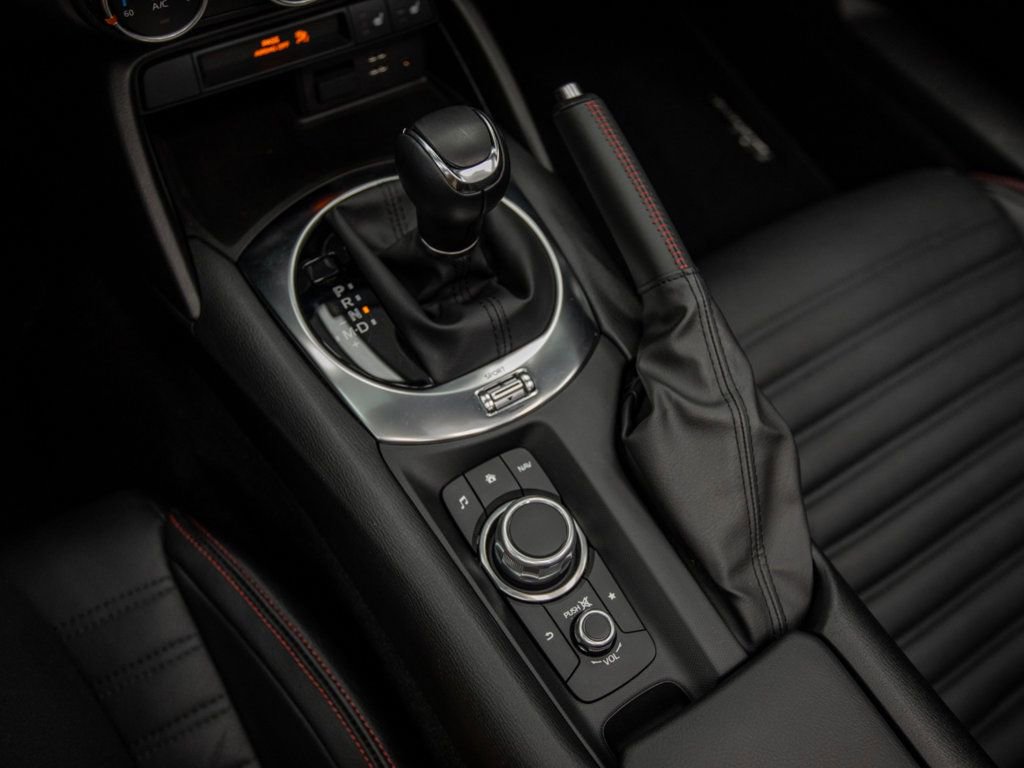 Used 2020 FIAT 124 Spider Abarth w/ Convenience Group image 22