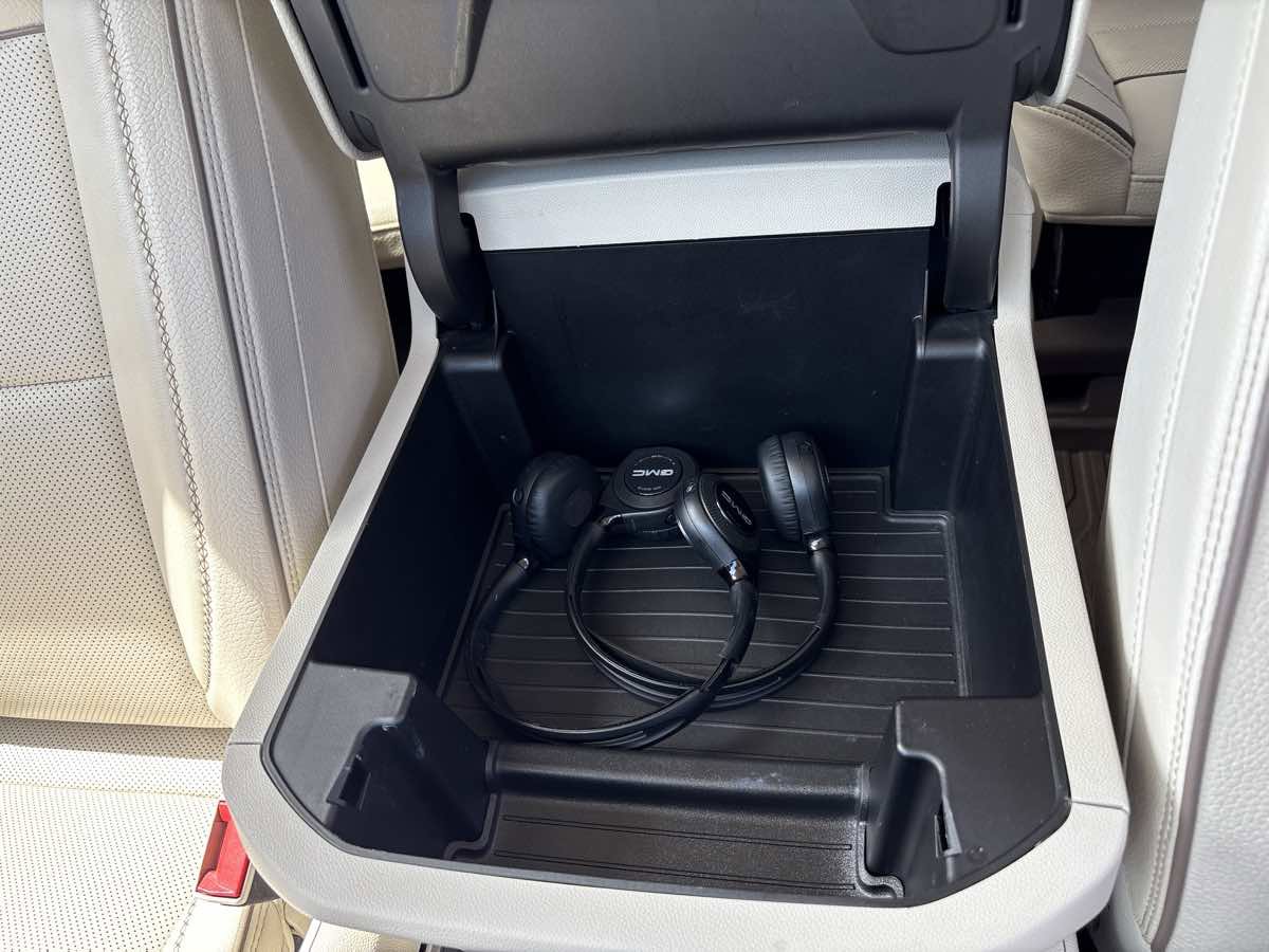 Used 2021 GMC Yukon XL Denali w/ Denali Ultimate Package image 36