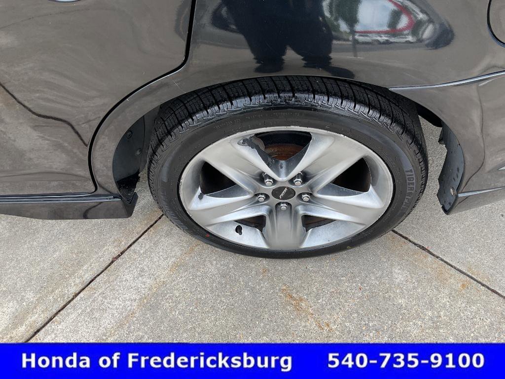 Used 2010 Ford Fusion Sport FWD image 11