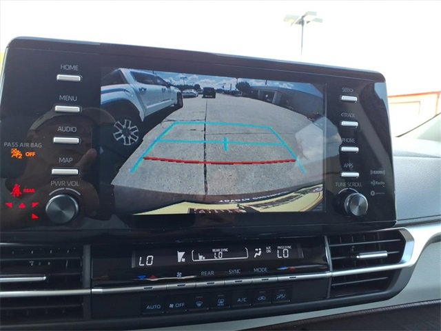 Used 2023 Toyota Sienna LE image 27