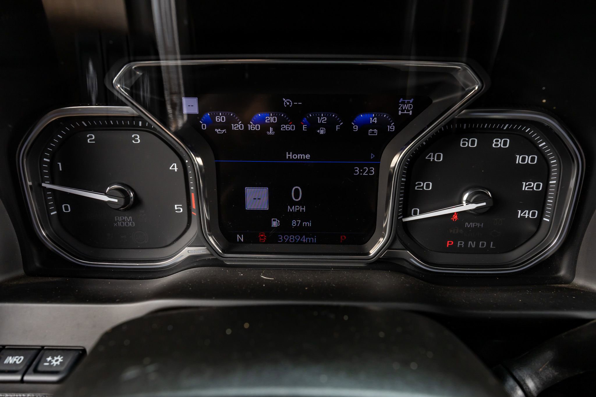 Used 2023 GMC Sierra 3500 Denali w/ Denali Black Diamond Edition image 19