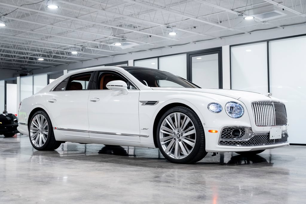 Used 2023 Bentley Flying Spur W12 AWD/4WD image 2