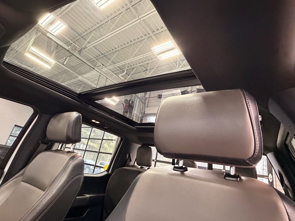 Used 2025 Ford F150 Lariat w/ Tow/Haul Package image 27