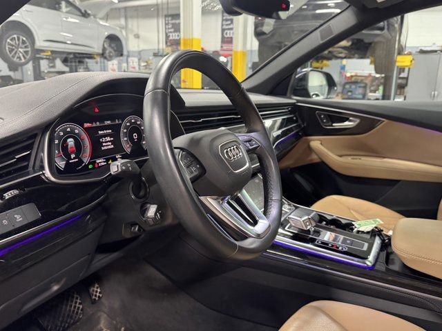 Used 2023 Audi Q8 Premium Plus AWD/4WD image 23