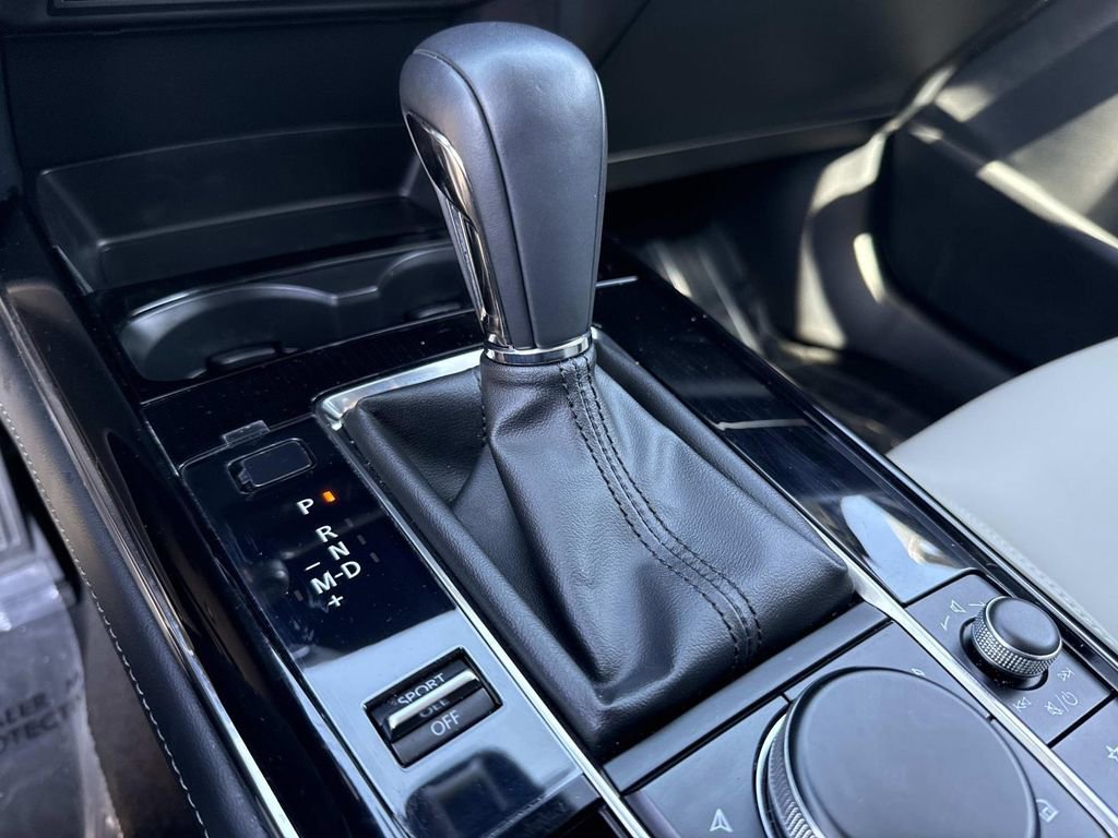 Certified 2025 MAZDA CX-30 AWD 2.5 S w/ Preferred Package image 37