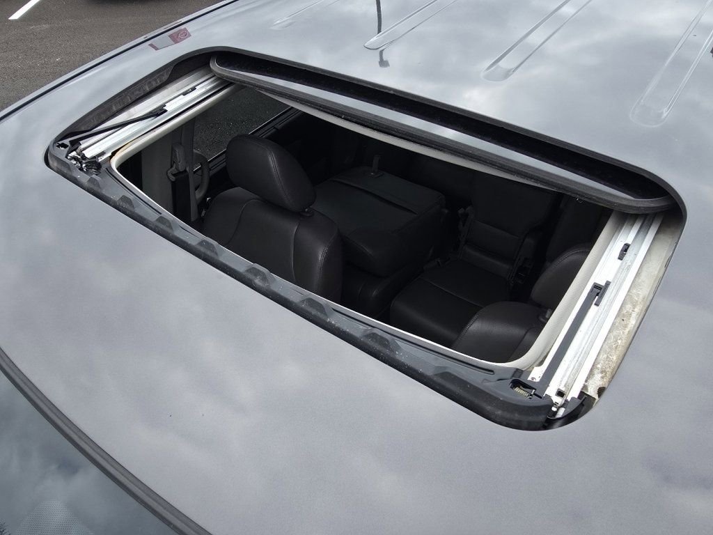 Used 2016 Honda Odyssey Touring image 3