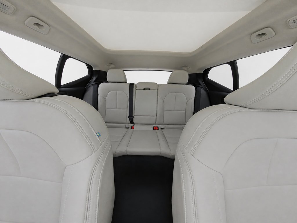 New 2026 Volvo XC40 B5 Ultra w/ Protection Package Premier AWD/4WD image 16
