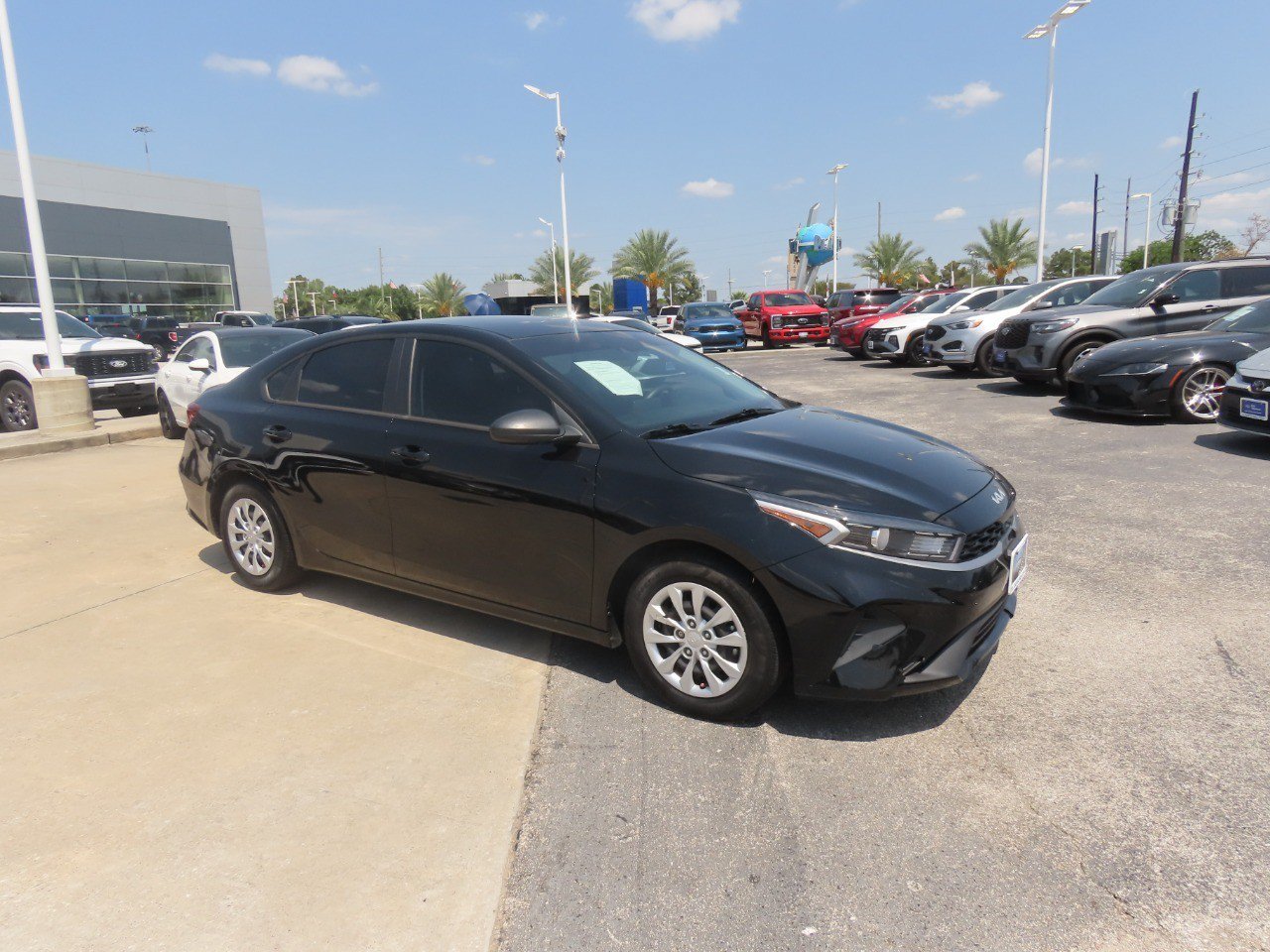 Used 2024 Kia Forte LX FWD image 7