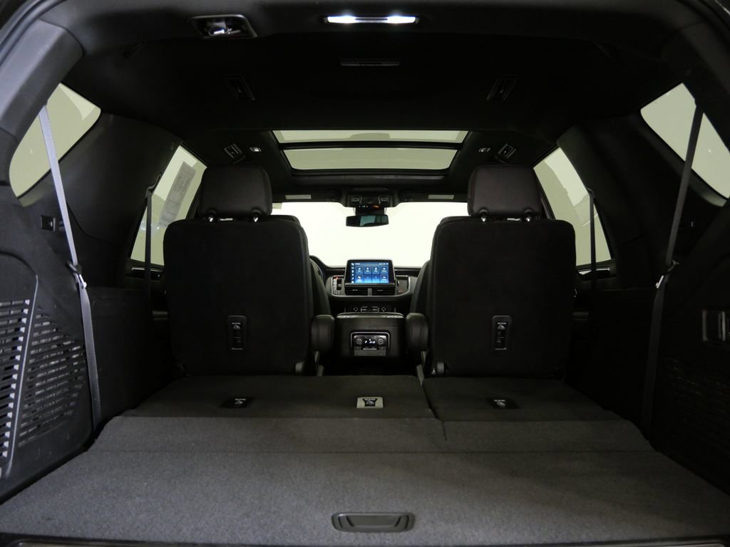 Used 2023 Chevrolet Tahoe RST w/ Luxury Package AWD/4WD image 28