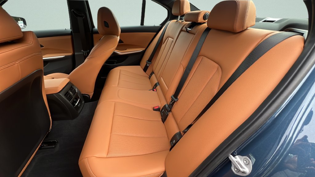 New 2026 BMW M340i w/ Premium Package RWD image 10