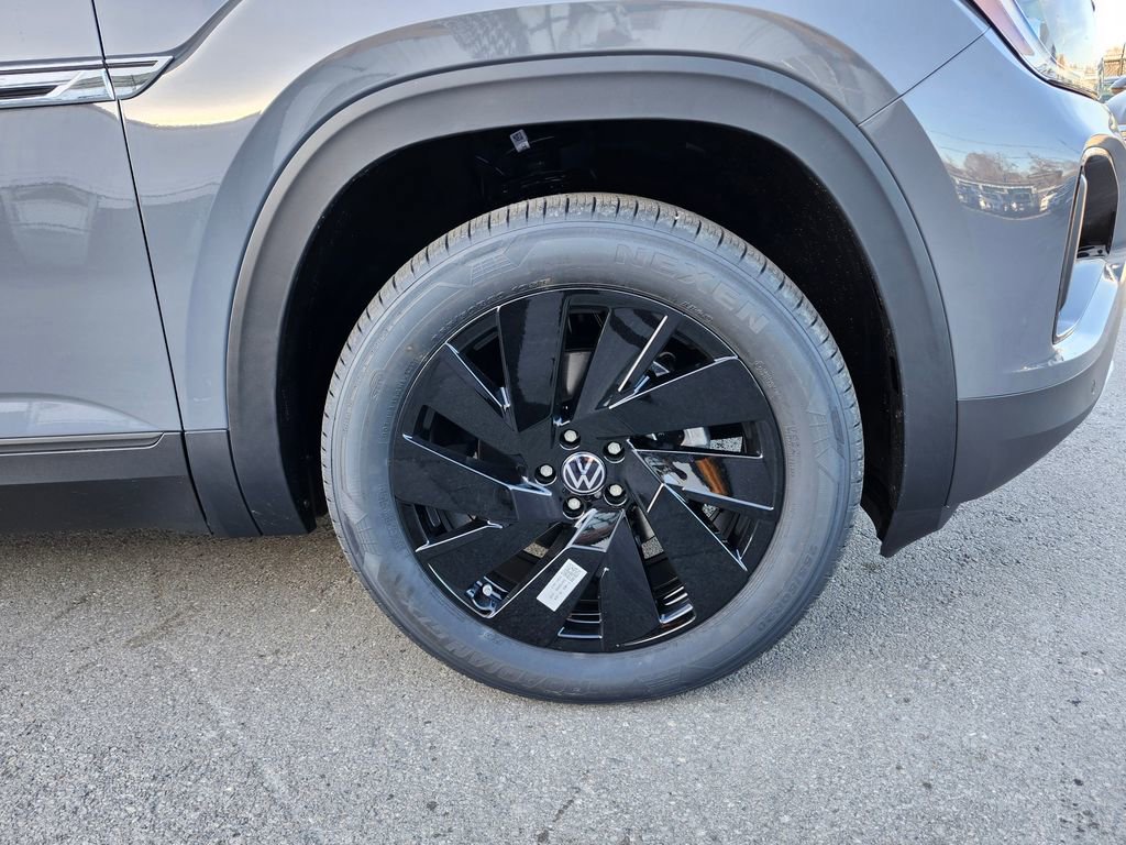 New 2026 Volkswagen Atlas Cross Sport SE image 21