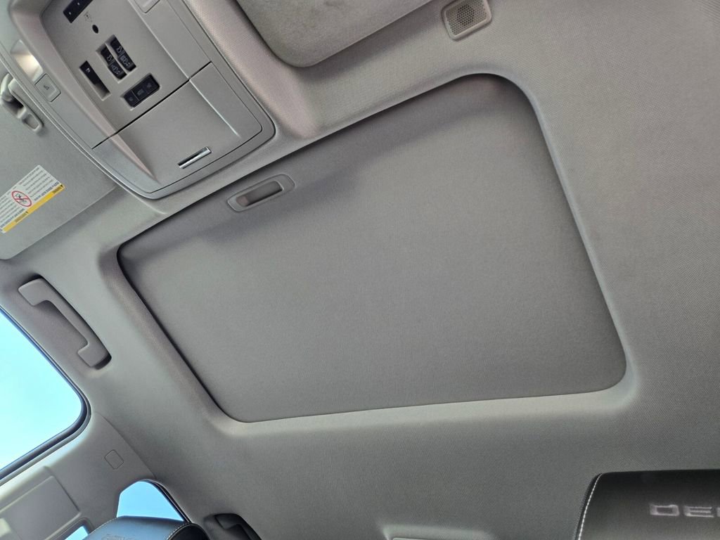 Used 2019 GMC Sierra 2500 Denali w/ Duramax Plus Package image 12