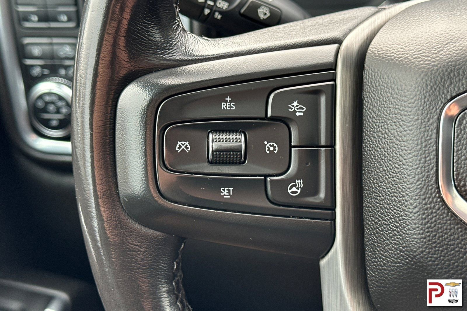 Certified 2022 GMC Sierra 3500 Denali image 29