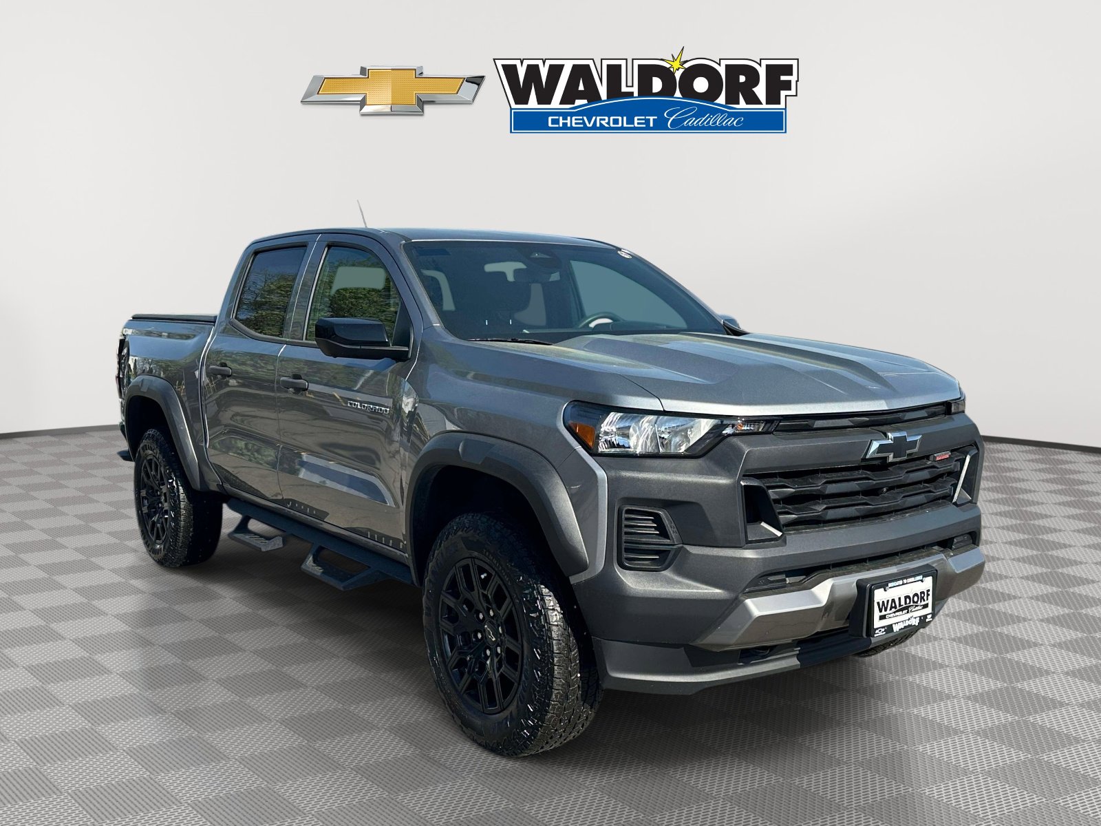 Used 2024 Chevrolet Colorado Trail Boss w/ Technology Package image 1