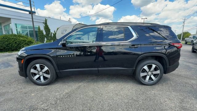 Certified 2023 Chevrolet Traverse LT w/ LT Premium Package AWD/4WD image 5