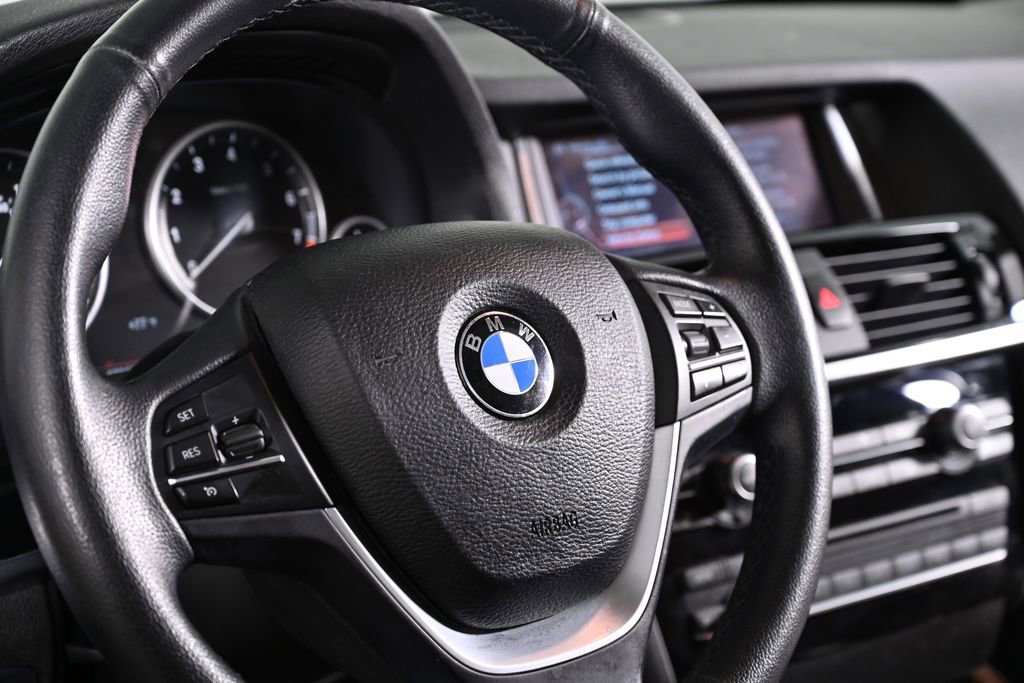 Used 2016 BMW X3 xDrive28i AWD/4WD image 11