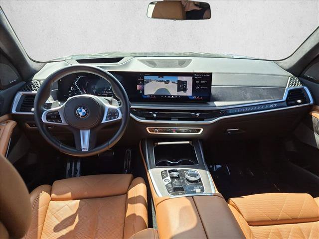 Certified 2024 BMW X7 xDrive40i w/ M Sport Package AWD/4WD image 18
