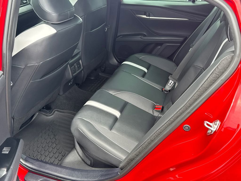 Used 2025 Toyota Camry SE w/ Multimedia Upgrade Package FWD image 20